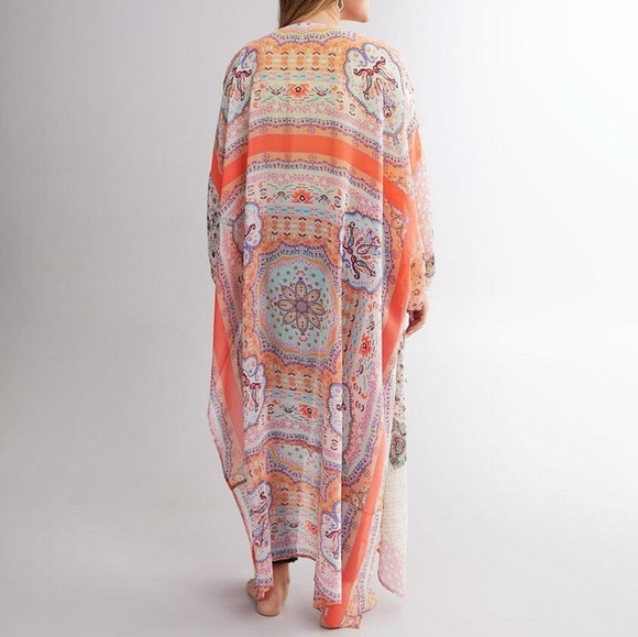 Buckle - Gimmicks Duster Kimono - Picture 2 of 12